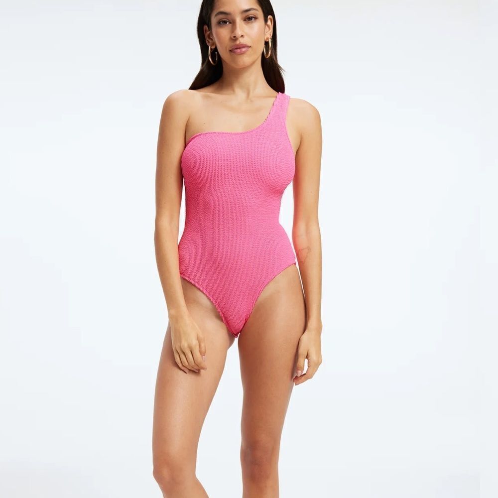 GOOD AMERICAN ALWAYS FITS SHOULDER ONE-PIECE 3/4 NWT